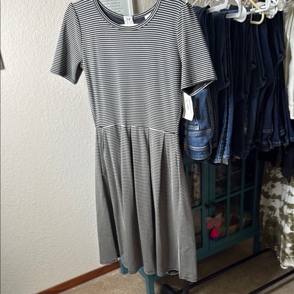 LuLaRoe Dresses & Skirts - LulaRoe NWT Black and White Striped Dress, Size M